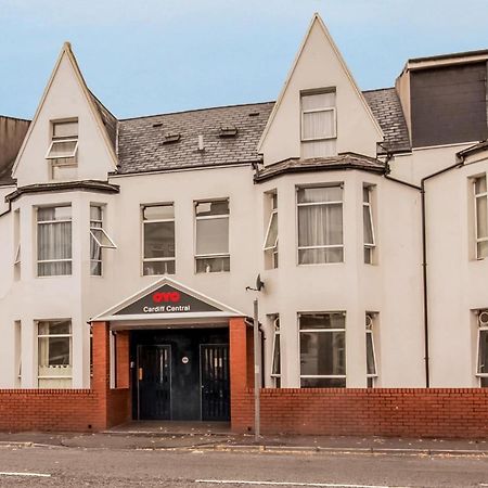 Oyo Flagship Cardiff Central Hotel Exterior photo